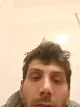 Snapshot of dariodario chatting on February 2, 2025, 9:02 pm dariodario online show from February 2, 2025, 9:02 pm