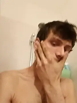 Snapshot of dariodario chatting on February 28, 2025, 9:33 pm dariodario online show from February 28, 2025, 9:33 pm