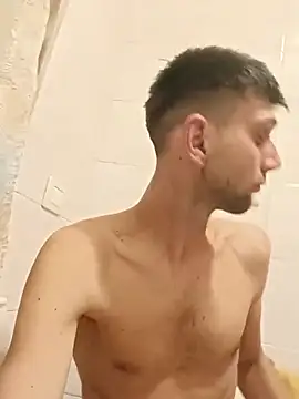 Snapshot of dariodario chatting on March 18, 2025, 9:53 pm dariodario online show from March 18, 2025, 9:53 pm