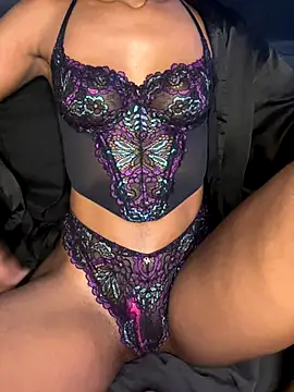 Nova Kane online show from December 15, 2025, 9:41 pm