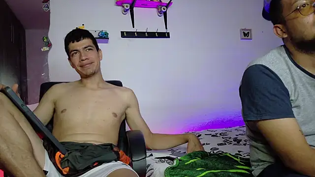 Nymphobuddies online show from November 24, 2025, 10:42 pm