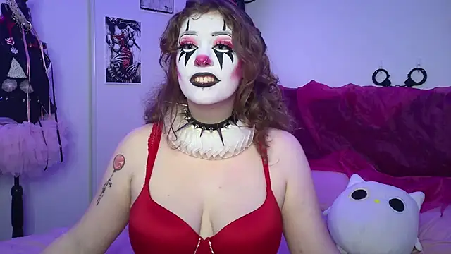 Twitchtheclownn online show from October 1, 2025, 9:43 pm