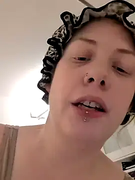 Twitchtheclownn online show from February 17, 2026, 12:51 am