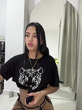  AmberSmithh online show from January 8, 2025, 2:57 am