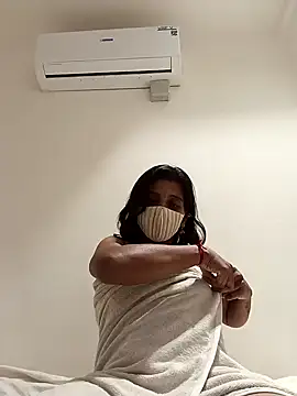 Tamil Shalini Lustyy online show from February 23, 2025, 10:28 am