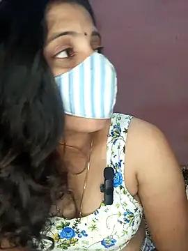 Tamil Shalini Lustyy online show from September 13, 2025, 3:34 pm