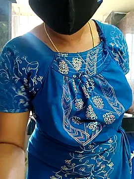 Snapshot of Tamil_Shalini_Lustyy chatting on February 15, 2026, 5:04 am Tamil Shalini Lustyy online show from February 15, 2026, 5:04 am