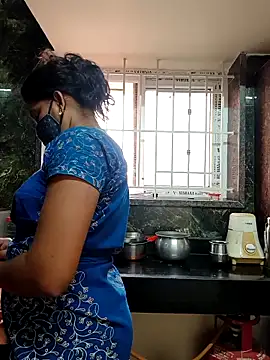 Snapshot of Tamil_Shalini_Lustyy chatting on February 17, 2026, 1:57 am Tamil Shalini Lustyy online show from February 17, 2026, 1:57 am