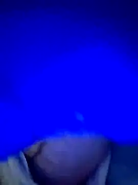 samee00721 online show from January 15, 2025, 4:32 pm