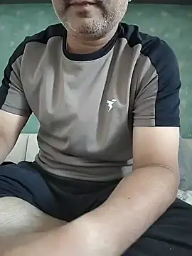 samee00721 online show from January 11, 2026, 5:34 am