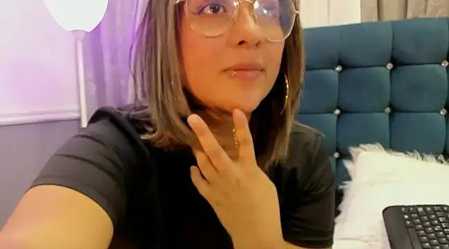 Snapshot of Pandoracherry chatting on February 27, 2025, 5:34 am Pandoracherry online show from February 27, 2025, 5:34 am