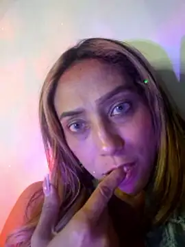 salome drasin online show from March 26, 2026, 12:17 am