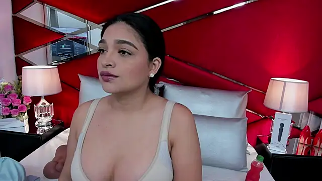 Snapshot of AdeleGray chatting on March 2, 2025, 11:50 am AdeleGray online show from March 2, 2025, 11:50 am