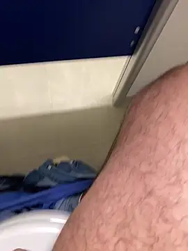 FabioF698 online show from February 17, 2025, 7:42 pm