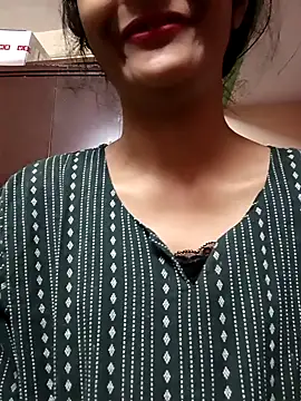 BabySlimmy10 online show from January 29, 2025, 4:36 am