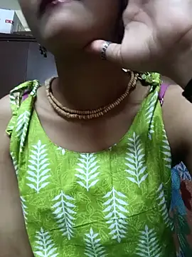 BabySlimmy10 online show from February 26, 2025, 8:22 pm