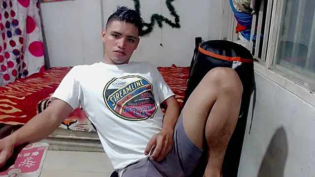 Snapshot of danilo302209 chatting on January 5, 2025, 11:22 pm danilo302209 online show from January 5, 2025, 11:22 pm