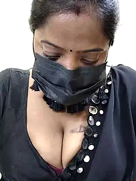 Snapshot of sheela28 chatting on December 7, 2024, 2:57 pm sheela28 online show from December 7, 2024, 2:57 pm