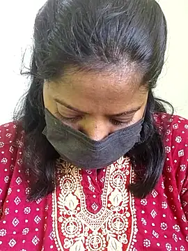 Snapshot of sheela28 chatting on September 23, 2025, 4:59 am sheela28 online show from September 23, 2025, 4:59 am