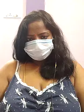 Snapshot of sheela28 chatting on October 31, 2025, 12:44 am sheela28 online show from October 31, 2025, 12:44 am