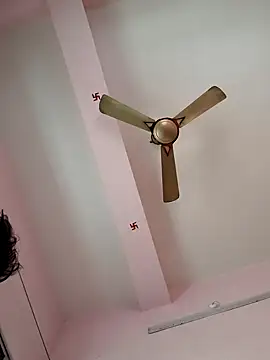 Cute-manisha online show from February 19, 2025, 2:44 am