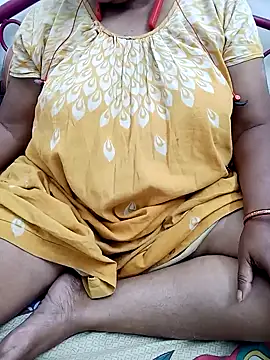 Hotty-rumi online show from November 16, 2025, 6:24 pm