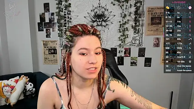 Bonni Meiz online show from November 18, 2025, 3:01 am