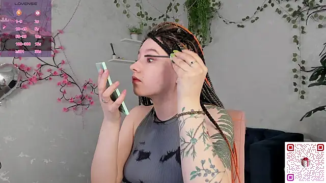 Snapshot of Bonni_Meiz chatting on February 17, 2026, 3:25 am Bonni Meiz online show from February 17, 2026, 3:25 am