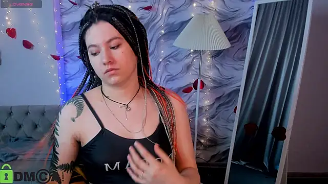 Snapshot of Bonni_Meiz chatting on February 18, 2026, 3:24 am Bonni Meiz online show from February 18, 2026, 3:24 am