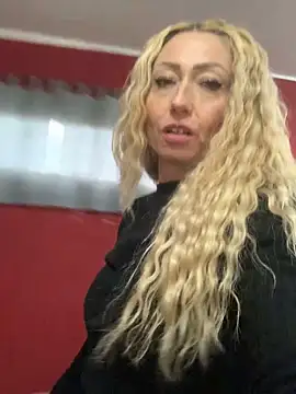 Snapshot of harleyejoker1 chatting on February 3, 2026, 11:48 am harleyejoker1 online show from February 3, 2026, 11:48 am