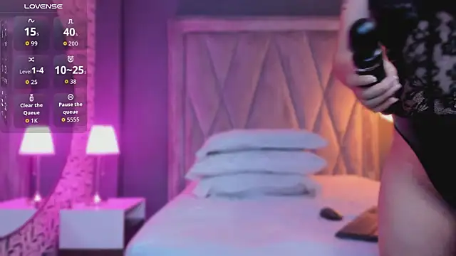 Snapshot of Pamela_Johnsonn chatting on December 14, 2025, 11:15 am Pamela Johnsonn online show from December 14, 2025, 11:15 am