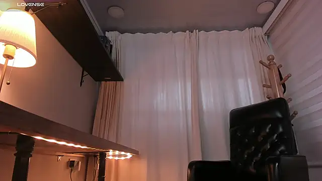 Snapshot of Pamela_Johnsonn chatting on February 14, 2026, 5:32 pm Pamela Johnsonn online show from February 14, 2026, 5:32 pm