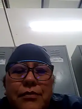 Snapshot of Darly_Gomez chatting on January 26, 2025, 3:38 am Darly Gomez online show from January 26, 2025, 3:38 am