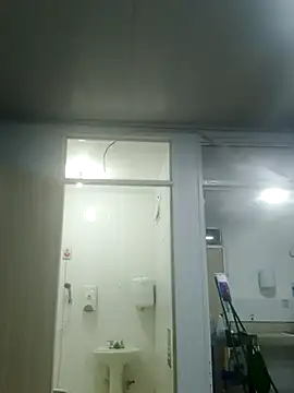 Snapshot of Darly_Gomez chatting on February 12, 2025, 12:58 am Darly Gomez online show from February 12, 2025, 12:58 am