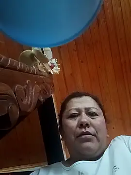 Snapshot of Darly_Gomez chatting on November 25, 2025, 4:51 pm Darly Gomez online show from November 25, 2025, 4:51 pm