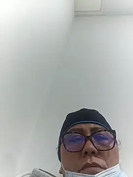 Darly Gomez online show from May 19, 2026, 5:14 am