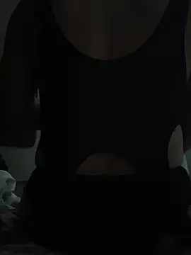 manuamador online show from March 19, 2026, 4:05 am