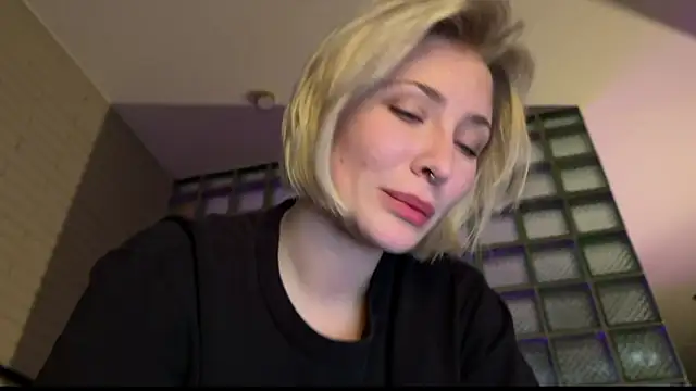 Snapshot of alexa_novak chatting on June 1, 2026, 3:30 am alexa novak online show from June 1, 2026, 3:30 am