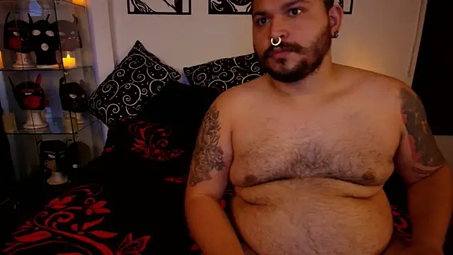 dannybear  online show from December 10, 2024, 9:11 pm