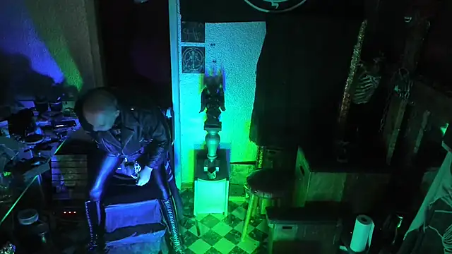 Snapshot of BULGEDEMON chatting on February 16, 2026, 2:51 am BULGEDEMON online show from February 16, 2026, 2:51 am