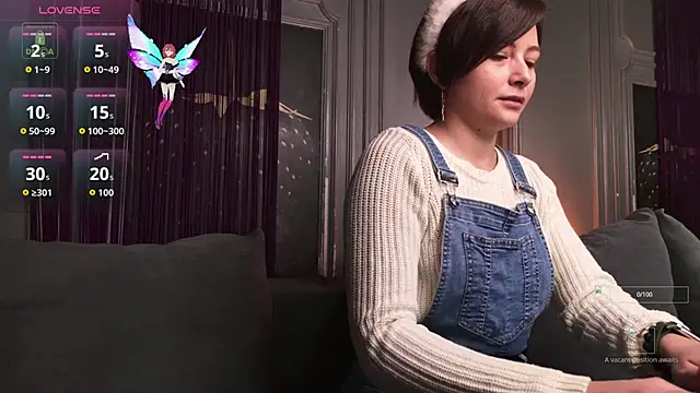 Ishtar Divine online show from December 3, 2025, 4:53 am