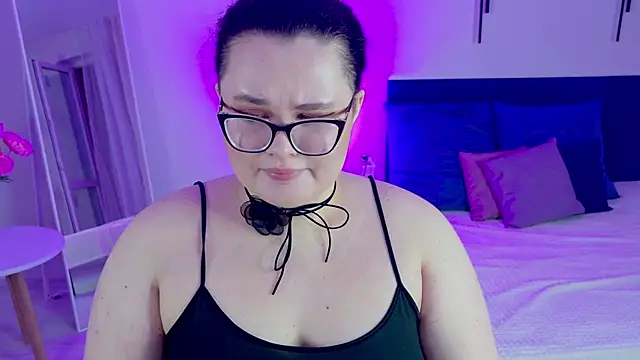 Jessica Joy online show from February 1, 2025, 11:06 pm