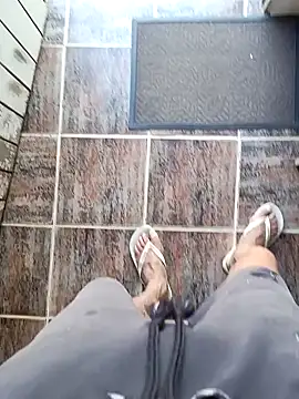 Snapshot of paubabando_ chatting on January 13, 2025, 5:33 pm paubabando online show from January 13, 2025, 5:33 pm