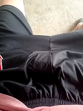 Snapshot of paubabando_ chatting on November 26, 2025, 12:06 pm paubabando online show from November 26, 2025, 12:06 pm