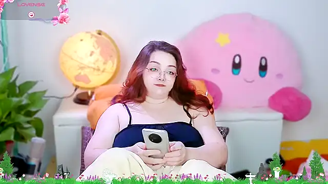 Snapshot of Weiwei5200 chatting on November 5, 2025, 3:17 am Weiwei5200 online show from November 5, 2025, 3:17 am