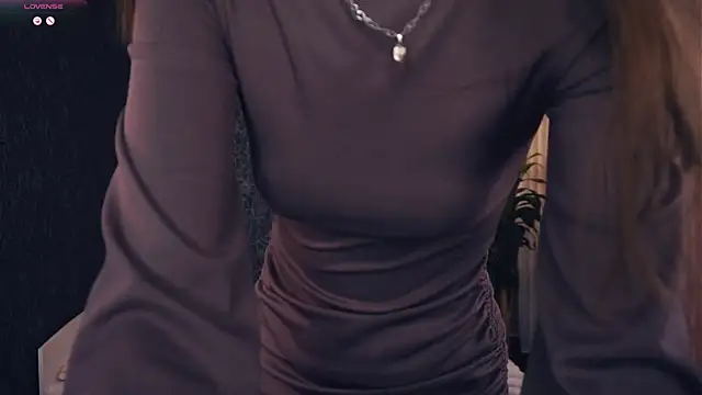 MoiraHavins online show from November 2, 2025, 5:10 am