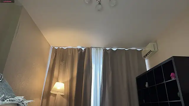 Snapshot of MoiraHavins chatting on February 13, 2026, 6:42 am MoiraHavins online show from February 13, 2026, 6:42 am