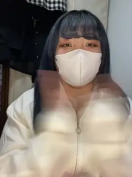 Snapshot of YUNA-yuna chatting on January 24, 2025, 3:34 pm YUNA-yuna online show from January 24, 2025, 3:34 pm