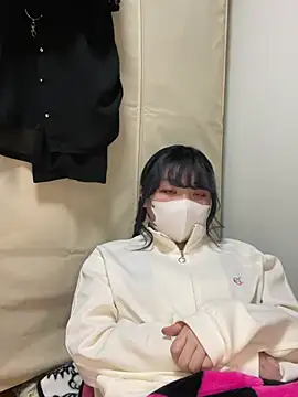 Snapshot of YUNA-yuna chatting on January 25, 2025, 4:24 pm YUNA-yuna online show from January 25, 2025, 4:24 pm