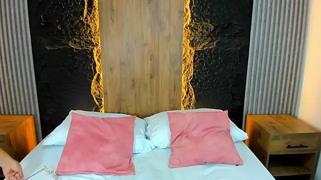 yaya23x online show from March 15, 2025, 12:34 pm